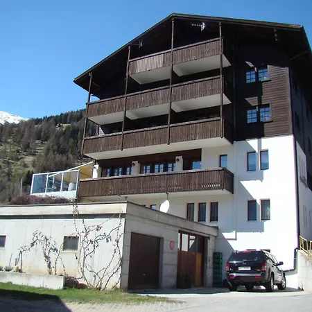 Weisshorn 2* Goms